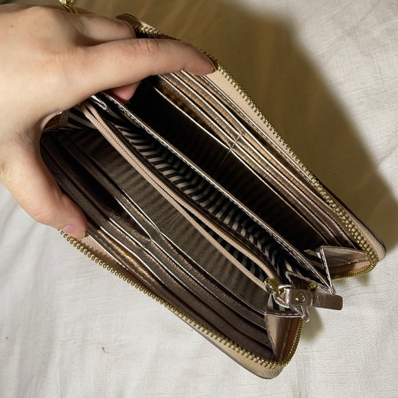 KATE SPADE ROSE GOLD WALLET - Picture 3 of 4